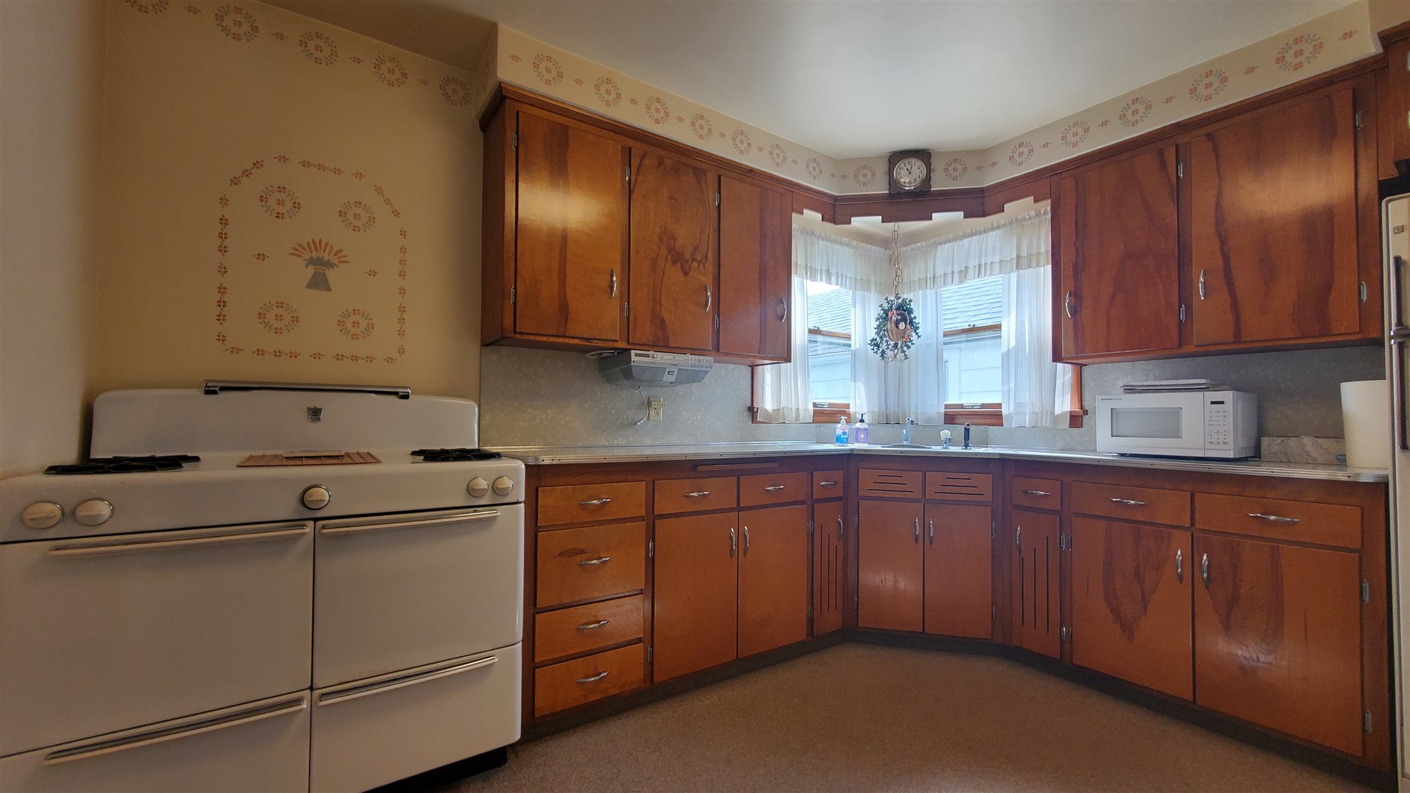 8121 Trentman Road Fort Wayne, IN 46816 - Photo 8 of 30