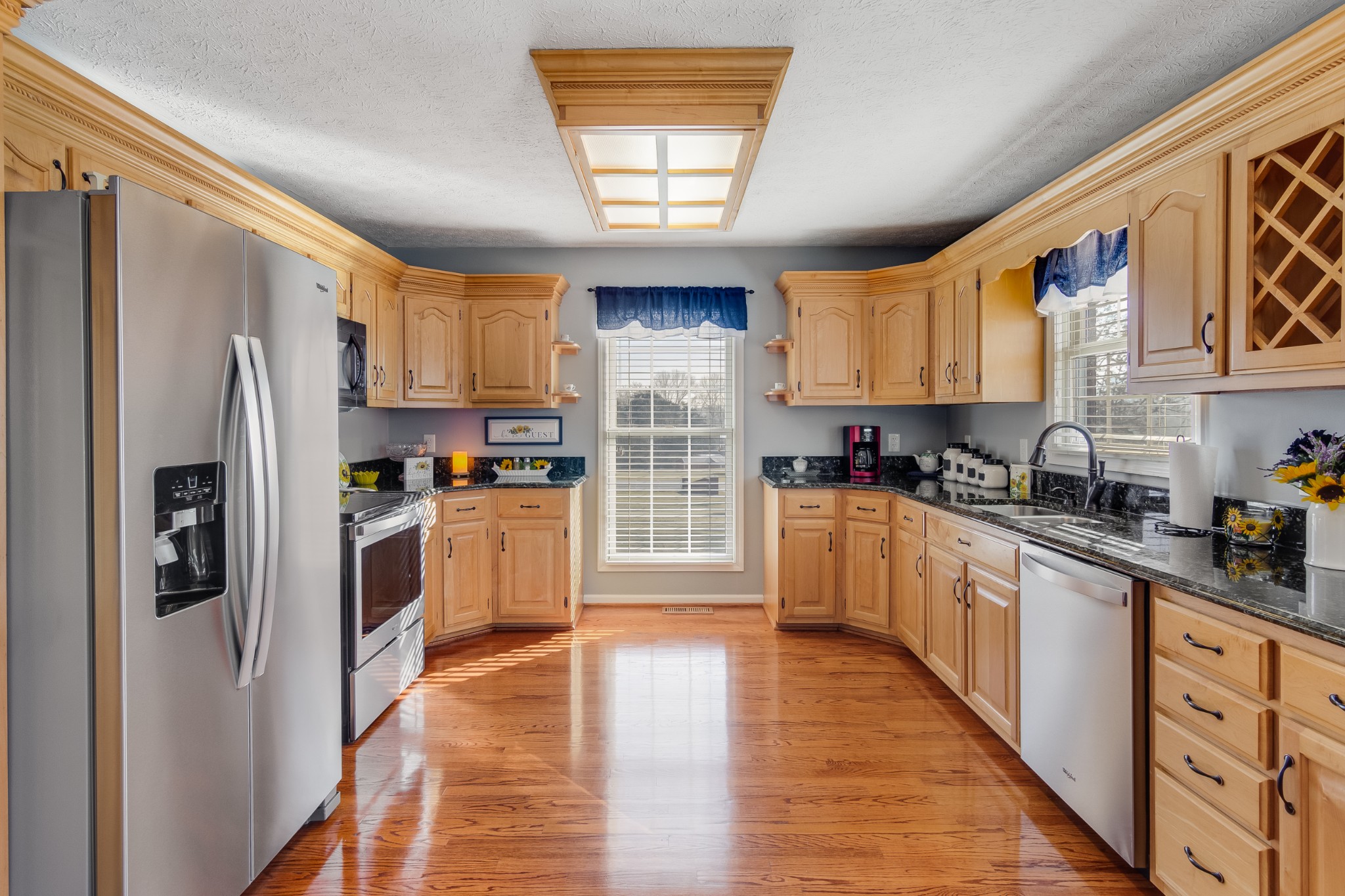 331 Normandy Road Wartrace, TN 37183 - Photo 3 of 41 Gallery Image 3