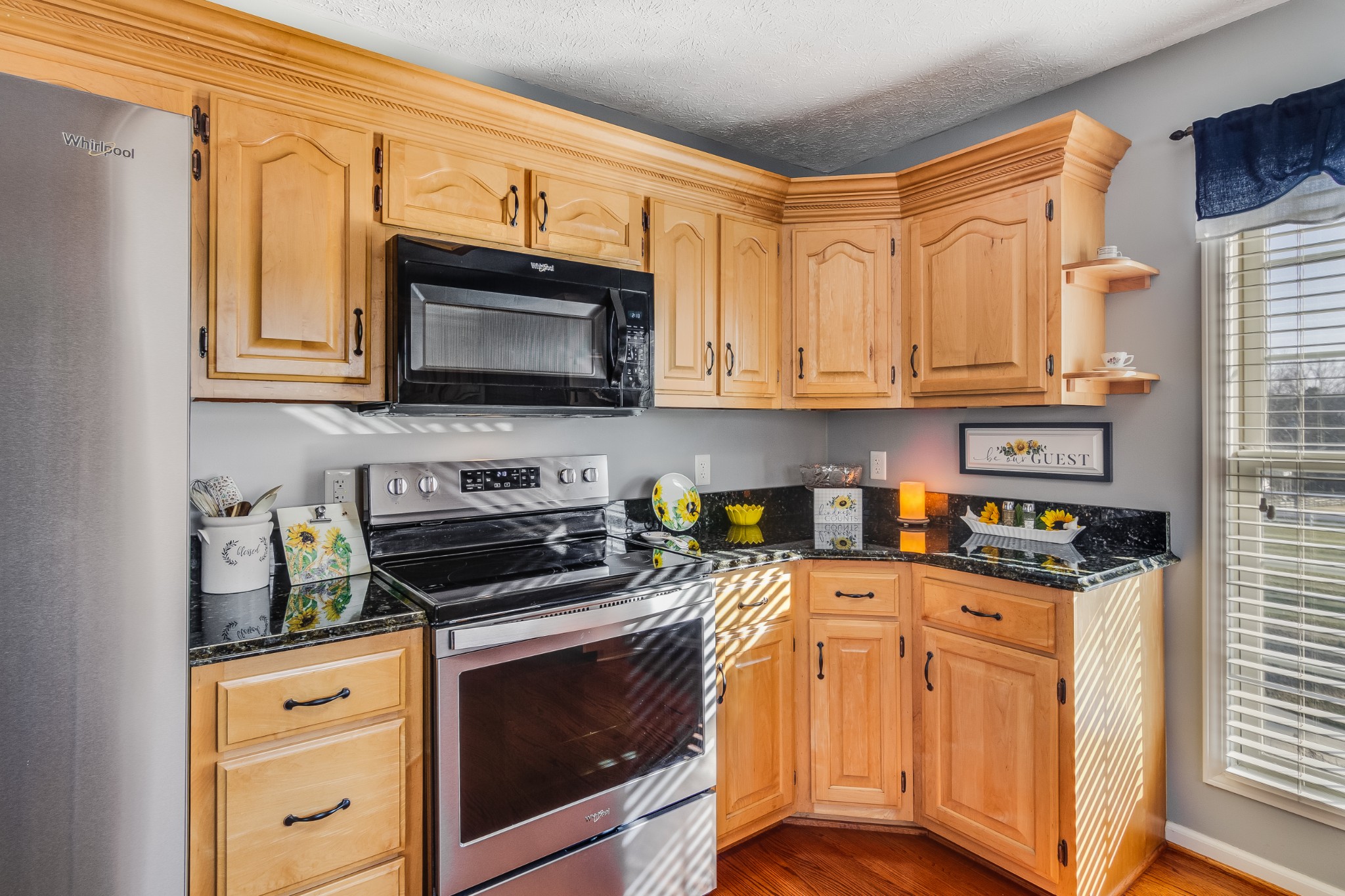 331 Normandy Road Wartrace, TN 37183 - Photo 5 of 41 Gallery Image 5