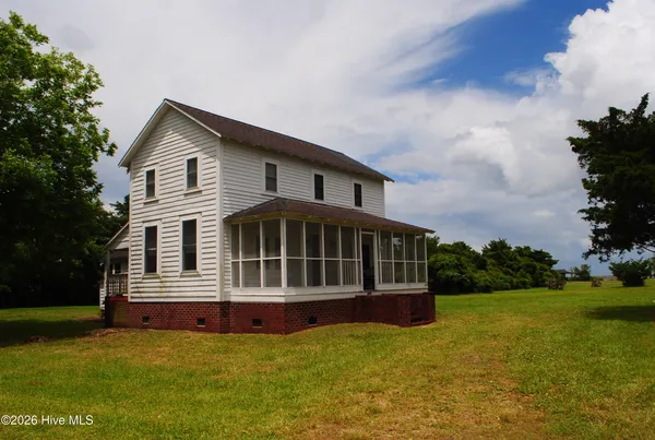 $299,900 | 3246 Cedar Island Road, Cedar Island, NC 28520