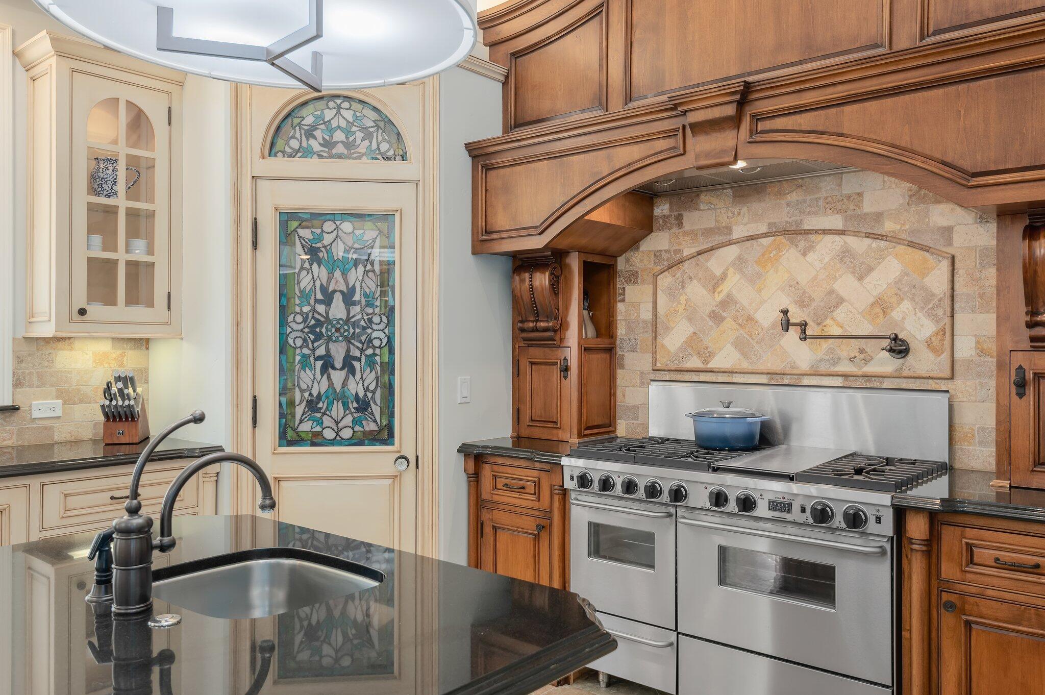 964 Garcia Road Santa Barbara, CA 93103 - Photo 29 of 48 13-web-or-mls-13 - Kitchen