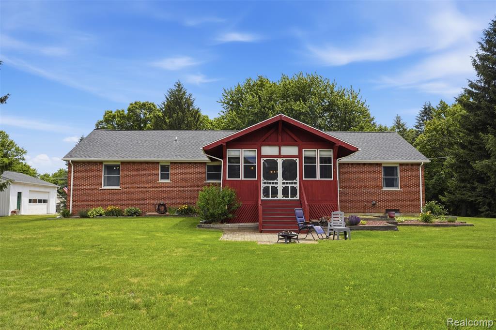 3843 Hooker Road Pinckney, MI 48169 - Photo 26 of 36