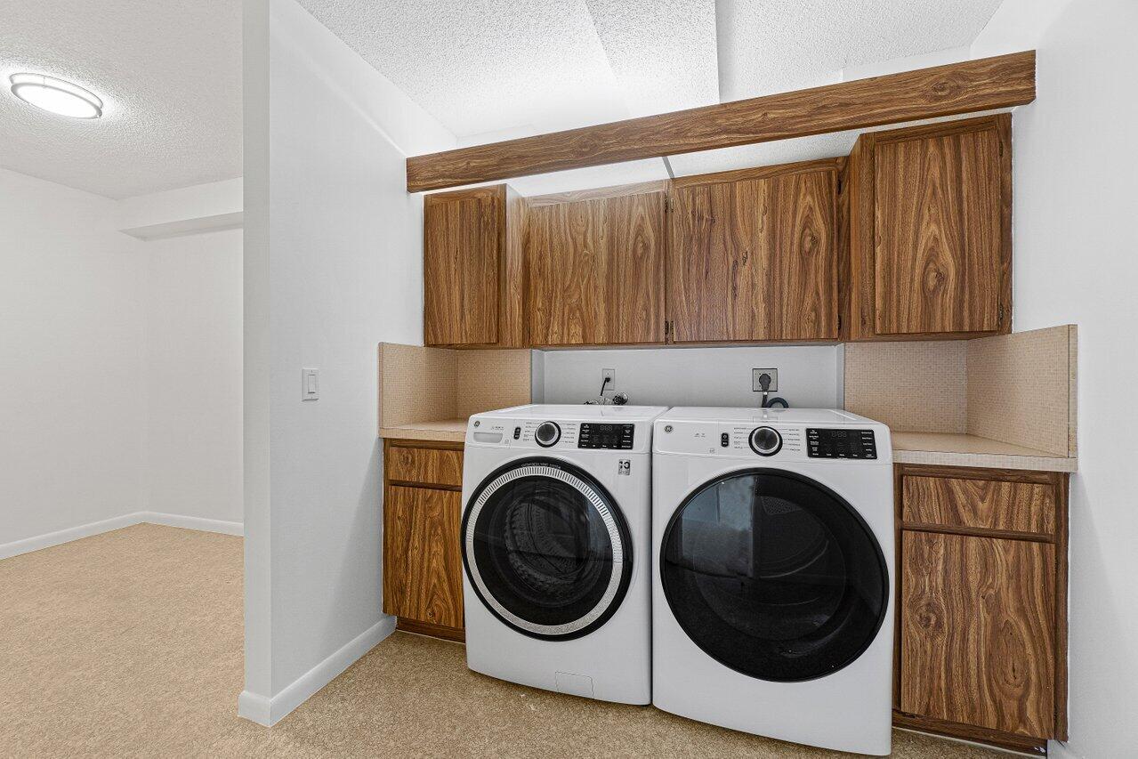 6121 Balboa Circle, Unit 303 Boca Raton, FL 33433 - Photo 17 of 25 017-6121BalboaCircle-BocaRaton-FL-33433-