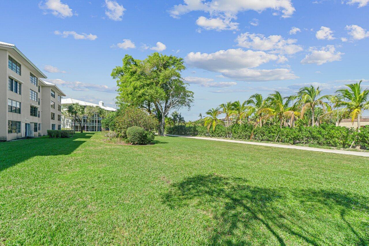 6121 Balboa Circle, Unit 303 Boca Raton, FL 33433 - Photo 21 of 25 005-6121BalboaCircle-BocaRaton-FL-33433-