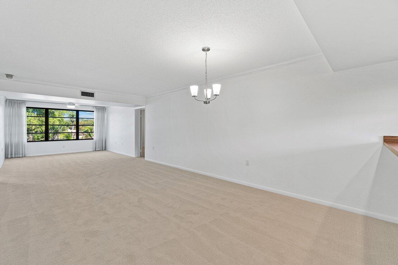 6121 Balboa Circle, Unit 303 Boca Raton, FL 33433 - Photo 6 of 25 006-6121BalboaCircle-BocaRaton-FL-33433-