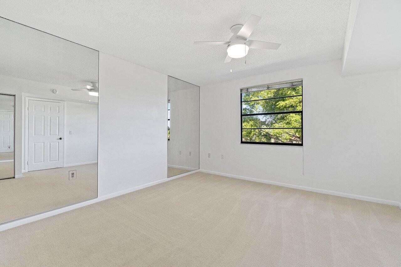 6121 Balboa Circle, Unit 303 Boca Raton, FL 33433 - Photo 10 of 25 019-6121BalboaCircle-BocaRaton-FL-33433-