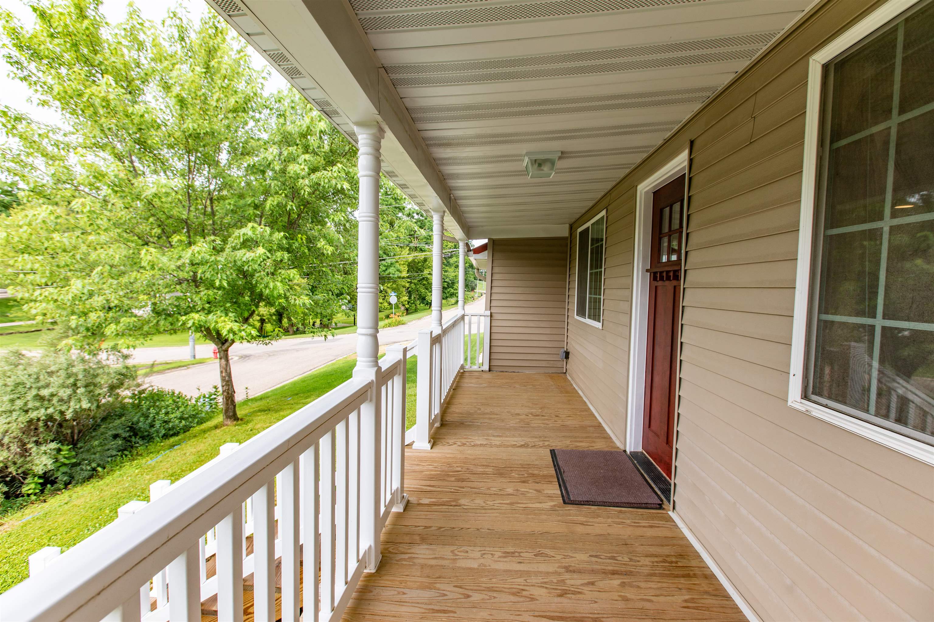 215 5th Street Mineral Point, WI 53565 - Photo 7 of 37