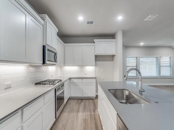 $2,795 | 2008 Edgewater Street, Celina, TX 75009