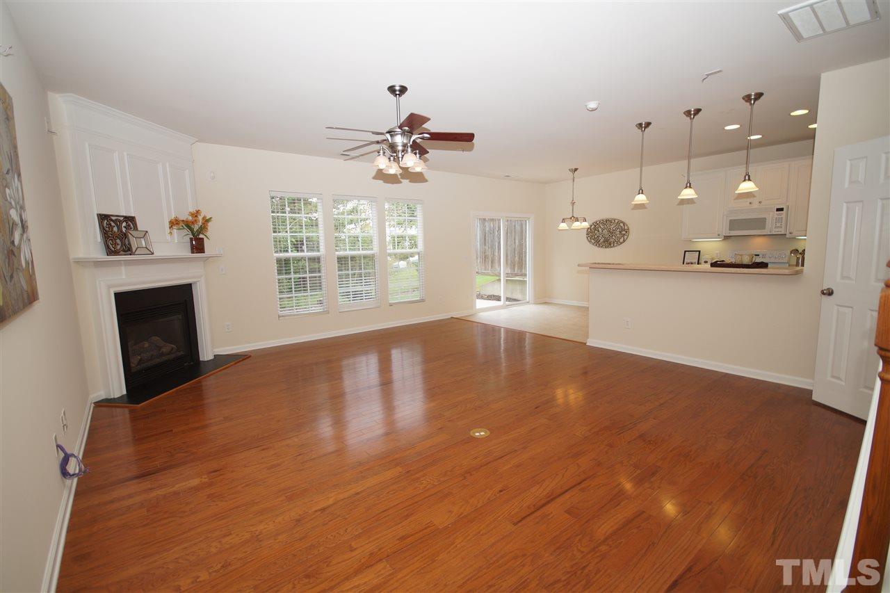7722 Tanby Court Raleigh, NC 27613 - Photo 3 of 24