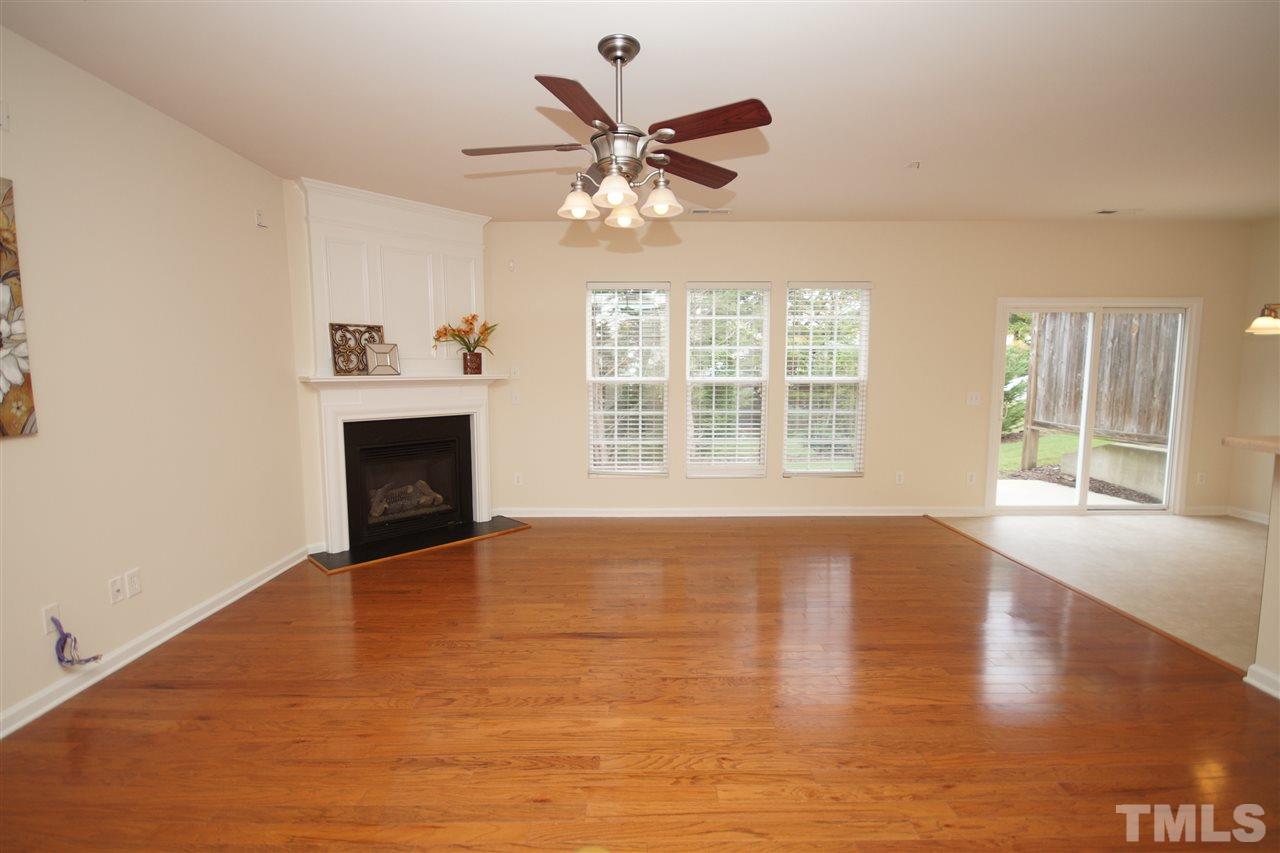7722 Tanby Court Raleigh, NC 27613 - Photo 4 of 24