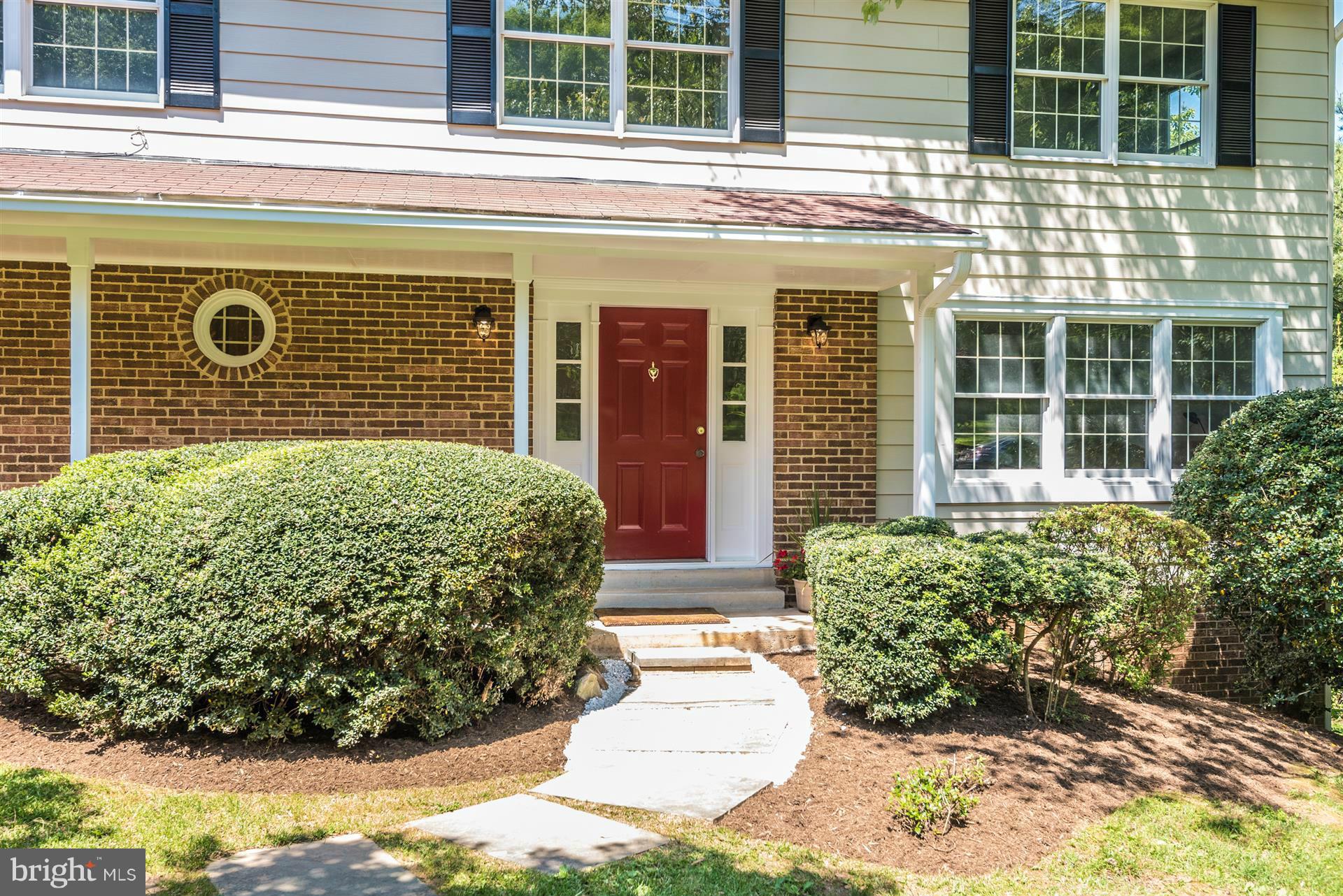 1626 Maydale Drive Silver Spring, MD 20905 - Photo 2 of 26 Exterior (Front)