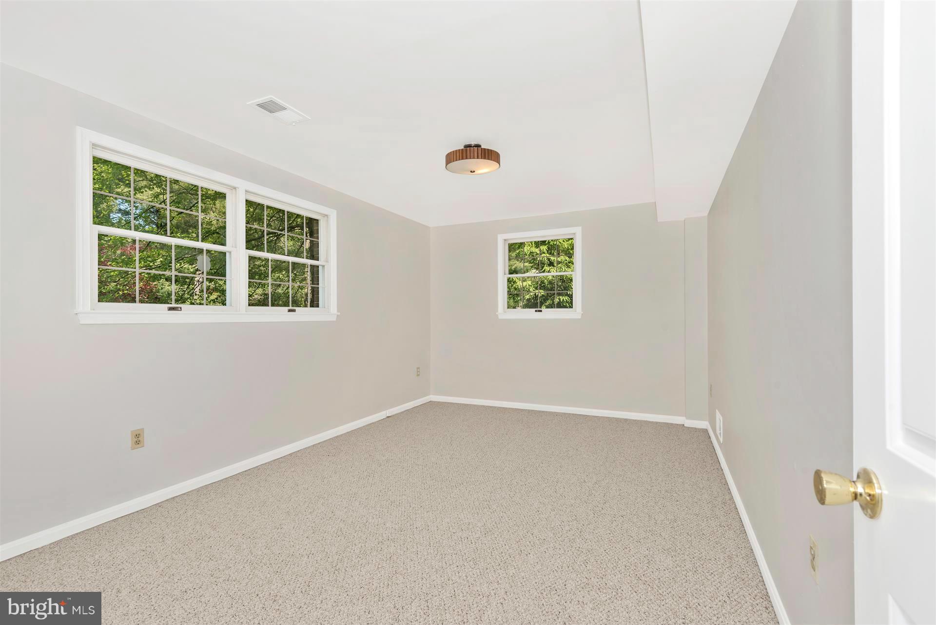 1626 Maydale Drive Silver Spring, MD 20905 - Photo 22 of 26 Bedroom 6