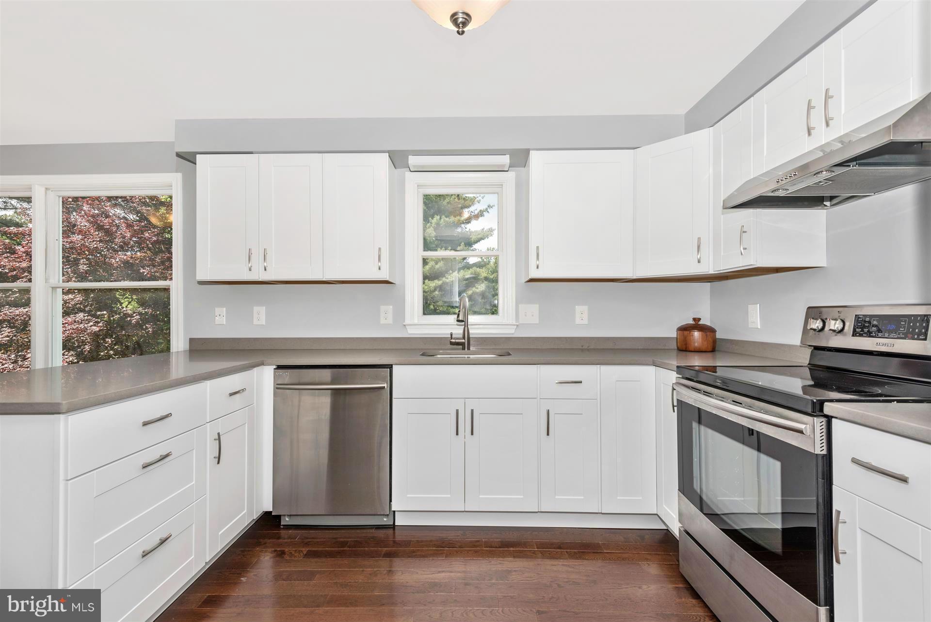 1626 Maydale Drive Silver Spring, MD 20905 - Photo 4 of 26 Kitchen w/New Cabinets