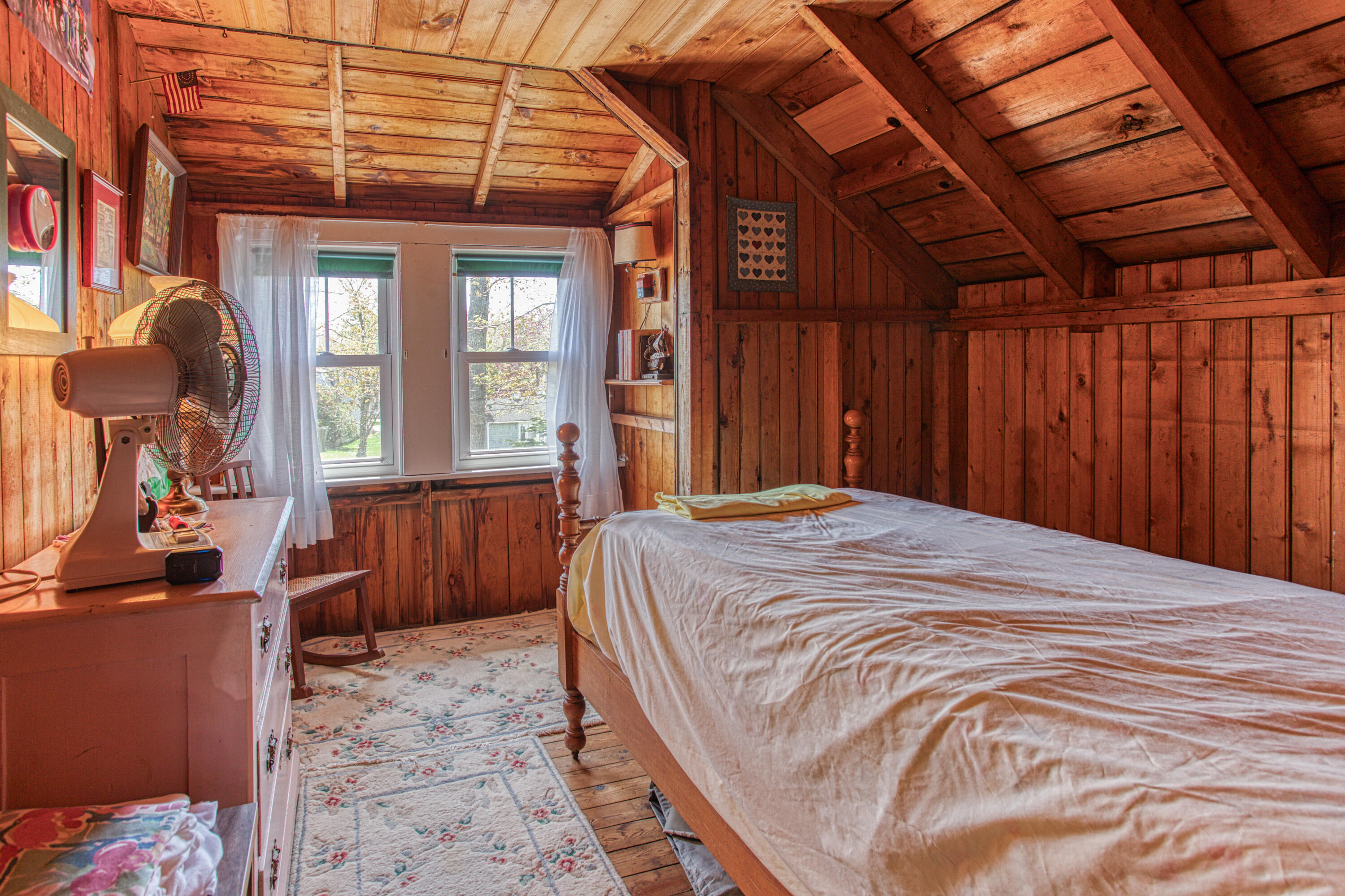 14 Summit Road Boothbay Harbor, ME 04538 - Photo 25 of 39 Upper Bedroom