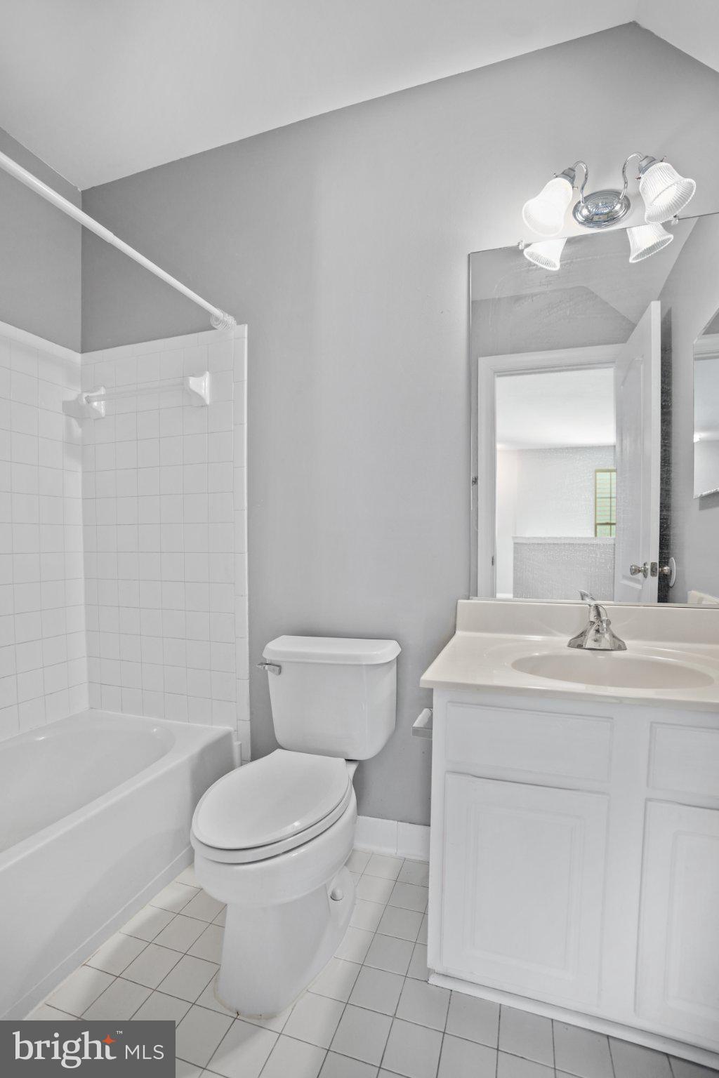 13043 Clarksburg Square Road, Unit 13043 Clarksburg, MD 20871 - Photo 26 of 45