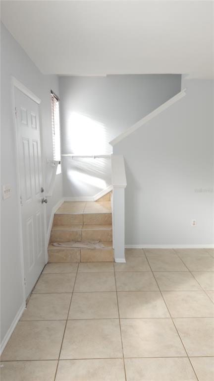 1737 Shady Ridge Court, Unit 231 Orlando, FL 32807 - Photo 19 of 30 a view of entryway with a rug