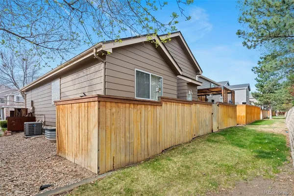 $629,000 | 9235 West Hinsdale Place, Littleton, CO 80128