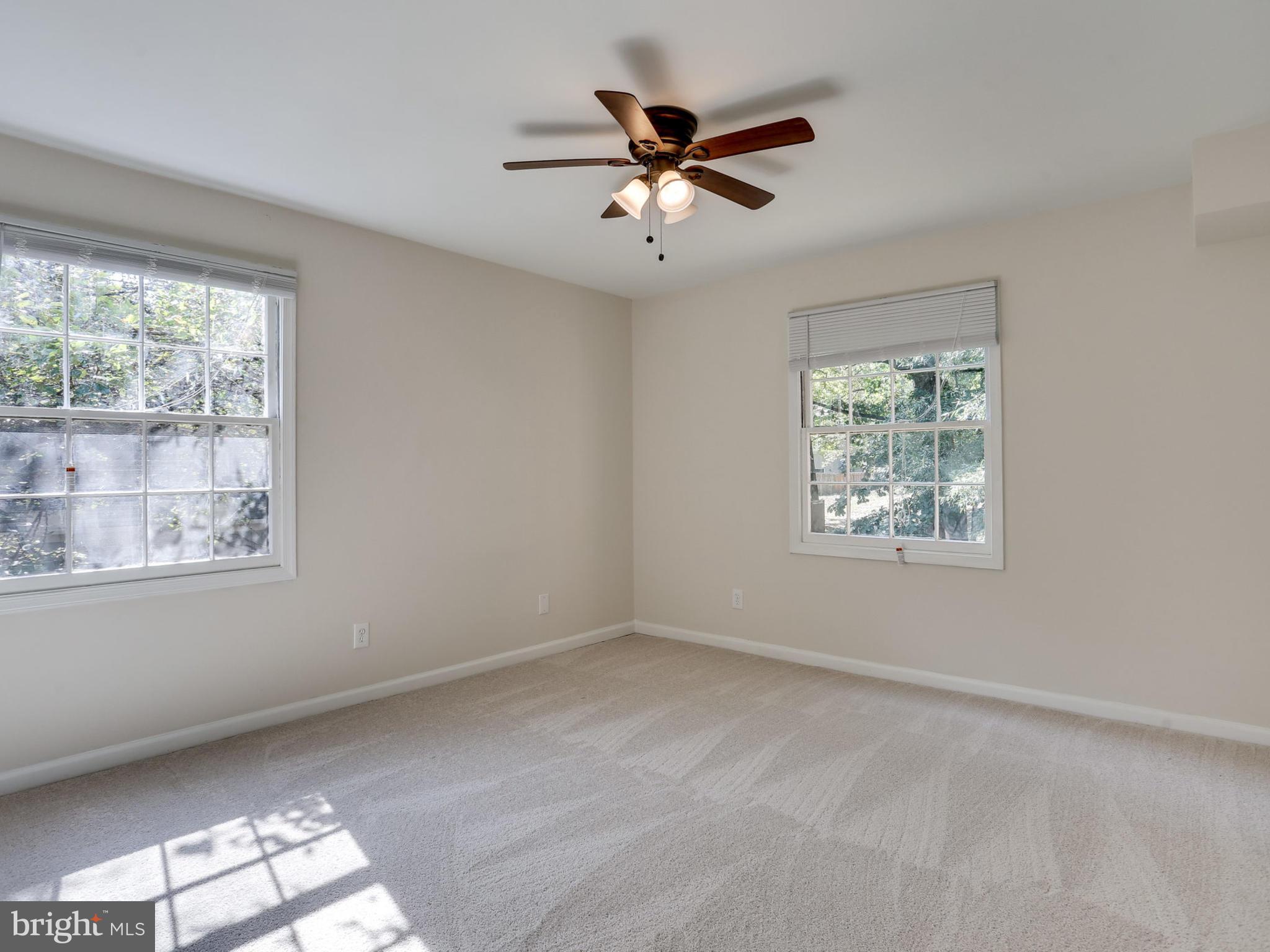 8110 Colony Point Road, Unit 215 Springfield, VA 22152 - Photo 18 of 27 Bedroom