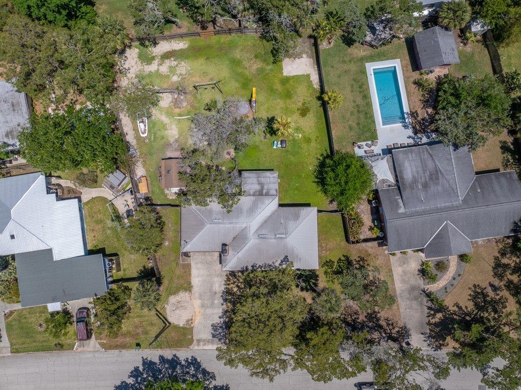 204 Coquina Avenue St. Augustine, FL 32080 - Photo 3 of 14 an aerial view of multiple houses with yard