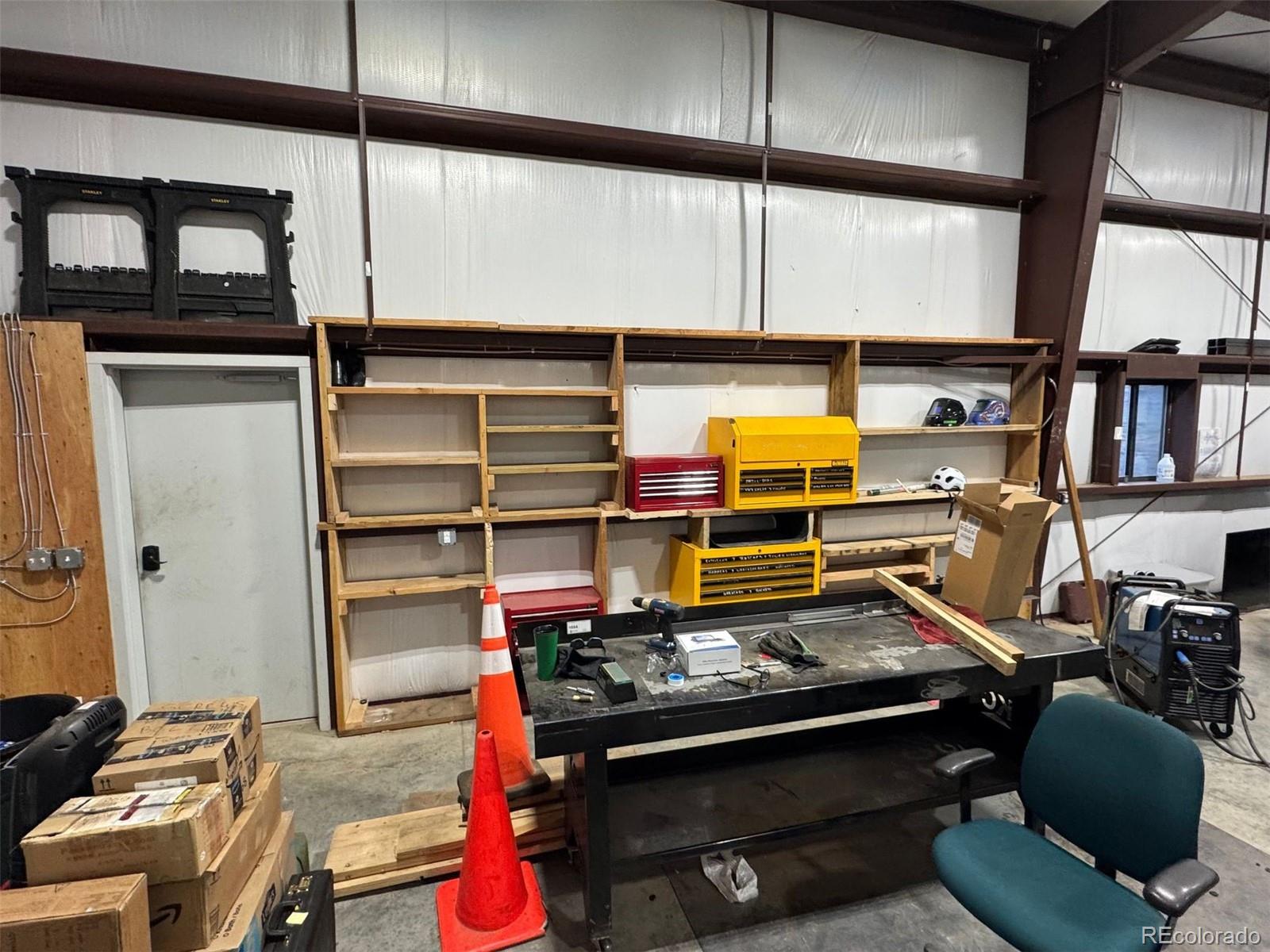 1768 Bluebird Drive Bailey, CO 80421 - Photo 44 of 50 a room with furniture