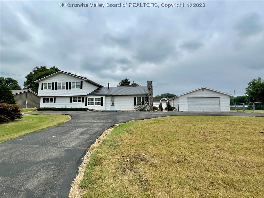 12039 Huntington Road Gallipolis Ferry, WV 25515 - Photo 3 of 49 Gallery Image 3