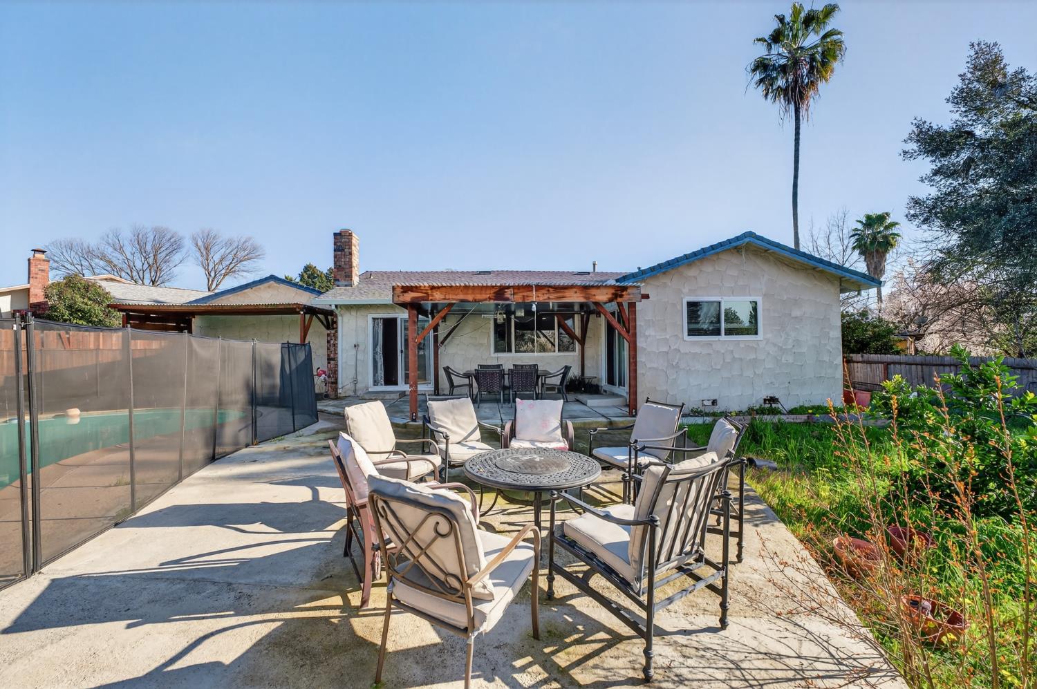 6500 Cookson Way Fair Oaks, CA 95628 - Photo 24 of 37 a view of a house with backyard and sitting area