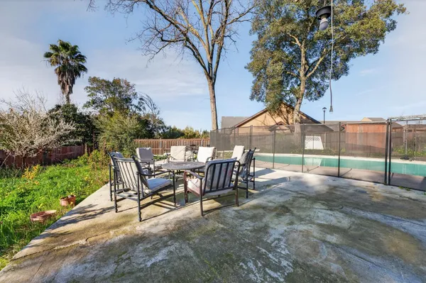 a outdoor space with sitting space