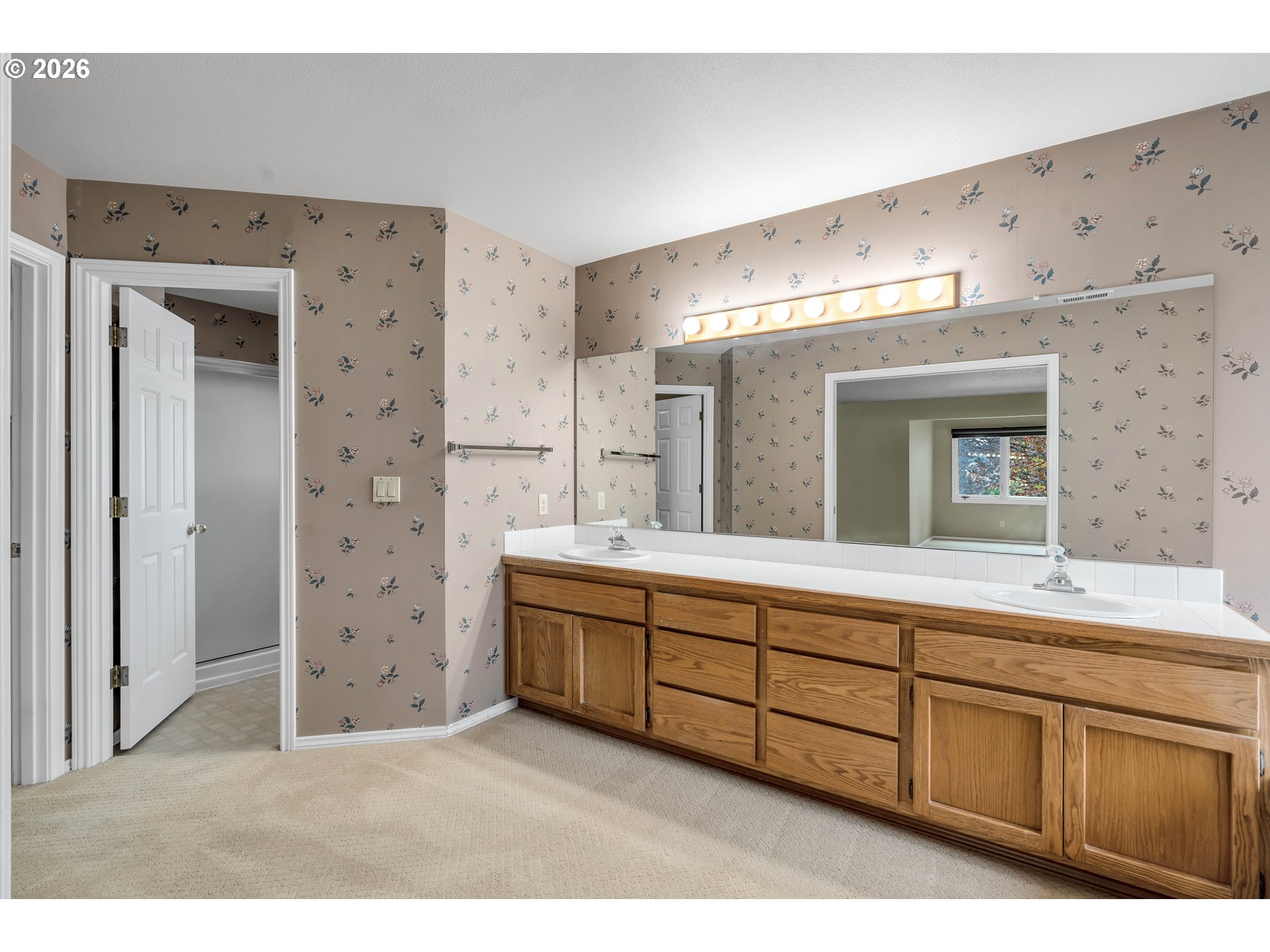 7061 Southwest Windemere Loop Portland, OR 97225 - Photo 33 of 46 Gallery Image 33