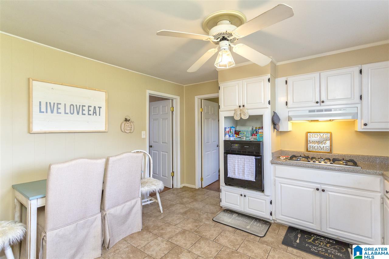 106 Dexter Avenue Bessemer, AL 35023 - Photo 15 of 34