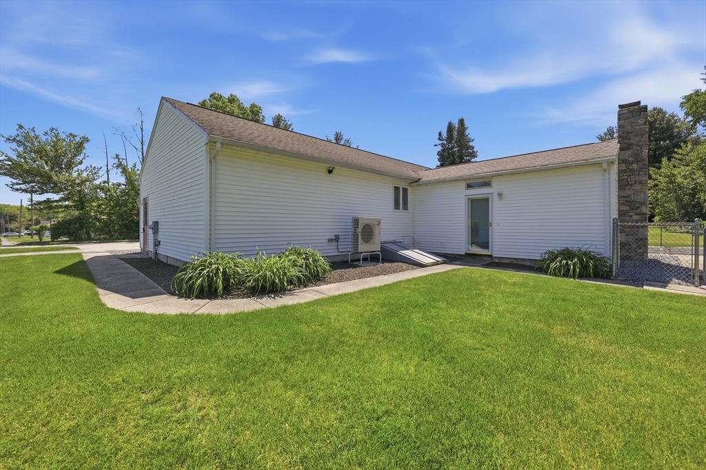 30 Jesse Road Dudley, MA 01571 - Photo 16 of 18