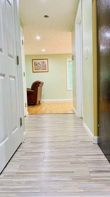 14 Red Gate Road Tyngsborough, MA 01879 - Photo 13 of 32 Gallery Image 13