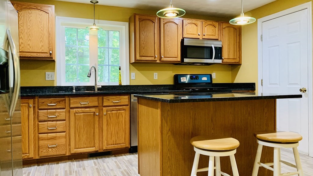14 Red Gate Road Tyngsborough, MA 01879 - Photo 14 of 32 Gallery Image 14