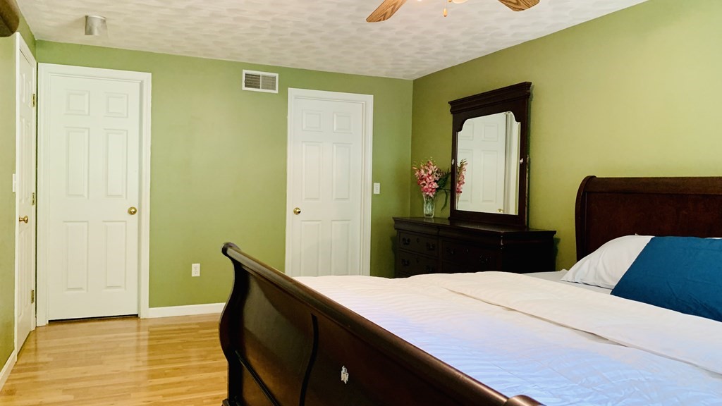 14 Red Gate Road Tyngsborough, MA 01879 - Photo 20 of 32 Gallery Image 20