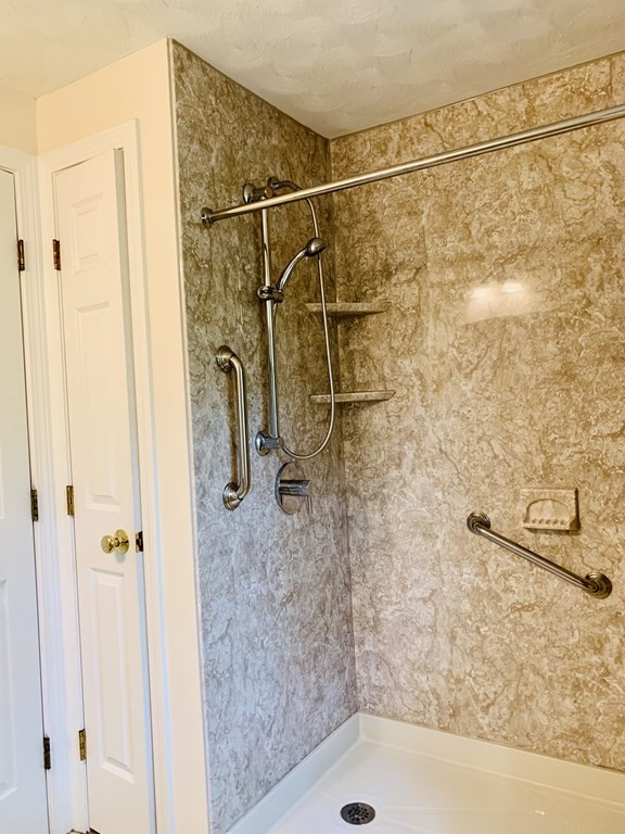 14 Red Gate Road Tyngsborough, MA 01879 - Photo 25 of 32 Gallery Image 25