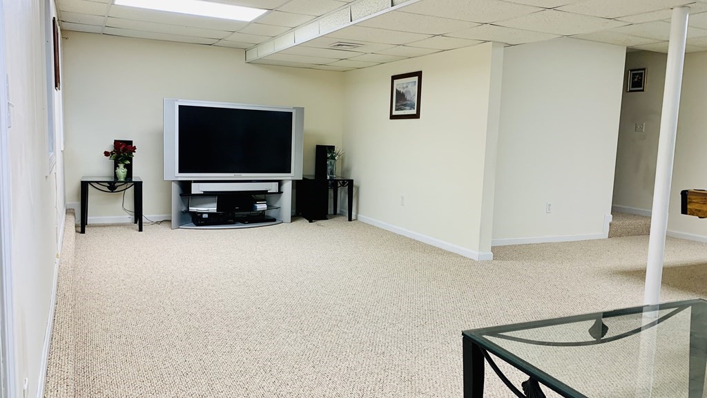 14 Red Gate Road Tyngsborough, MA 01879 - Photo 31 of 32 Gallery Image 31