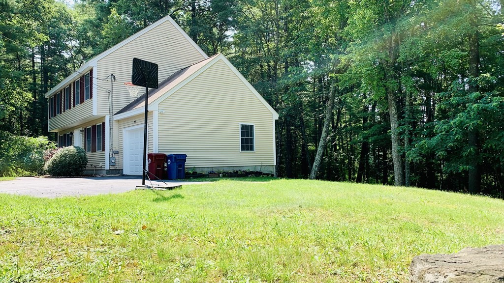 14 Red Gate Road Tyngsborough, MA 01879 - Photo 4 of 32 Gallery Image 4