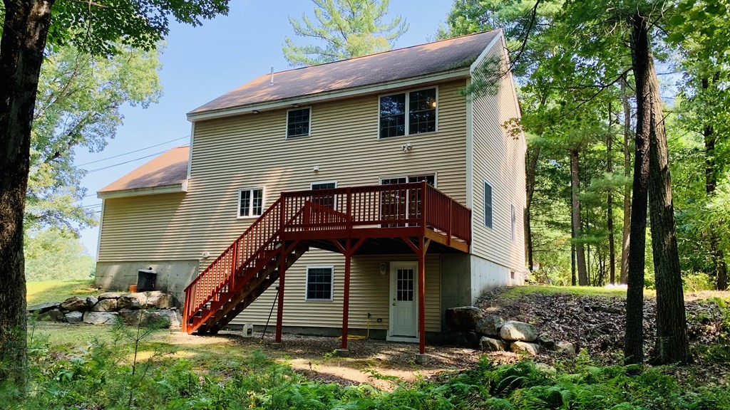14 Red Gate Road Tyngsborough, MA 01879 - Photo 6 of 32 Gallery Image 6