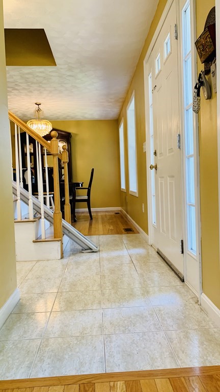 14 Red Gate Road Tyngsborough, MA 01879 - Photo 8 of 32 Gallery Image 8