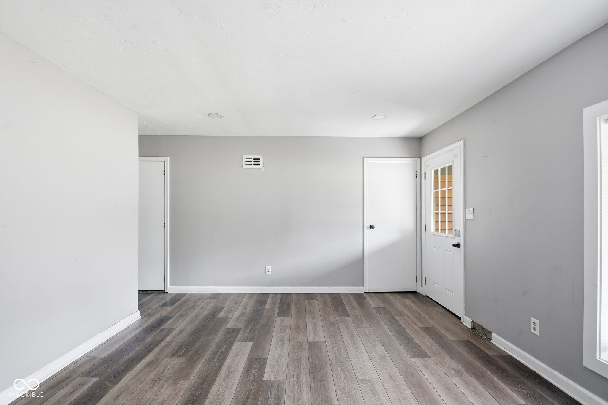 263 North Raceway Road Indianapolis, IN 46234 - Photo 11 of 25