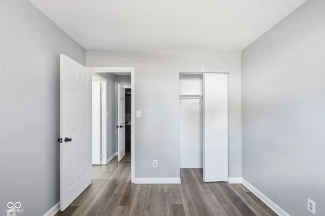 $220,000 | 263 North Raceway Road, Indianapolis, IN 46234