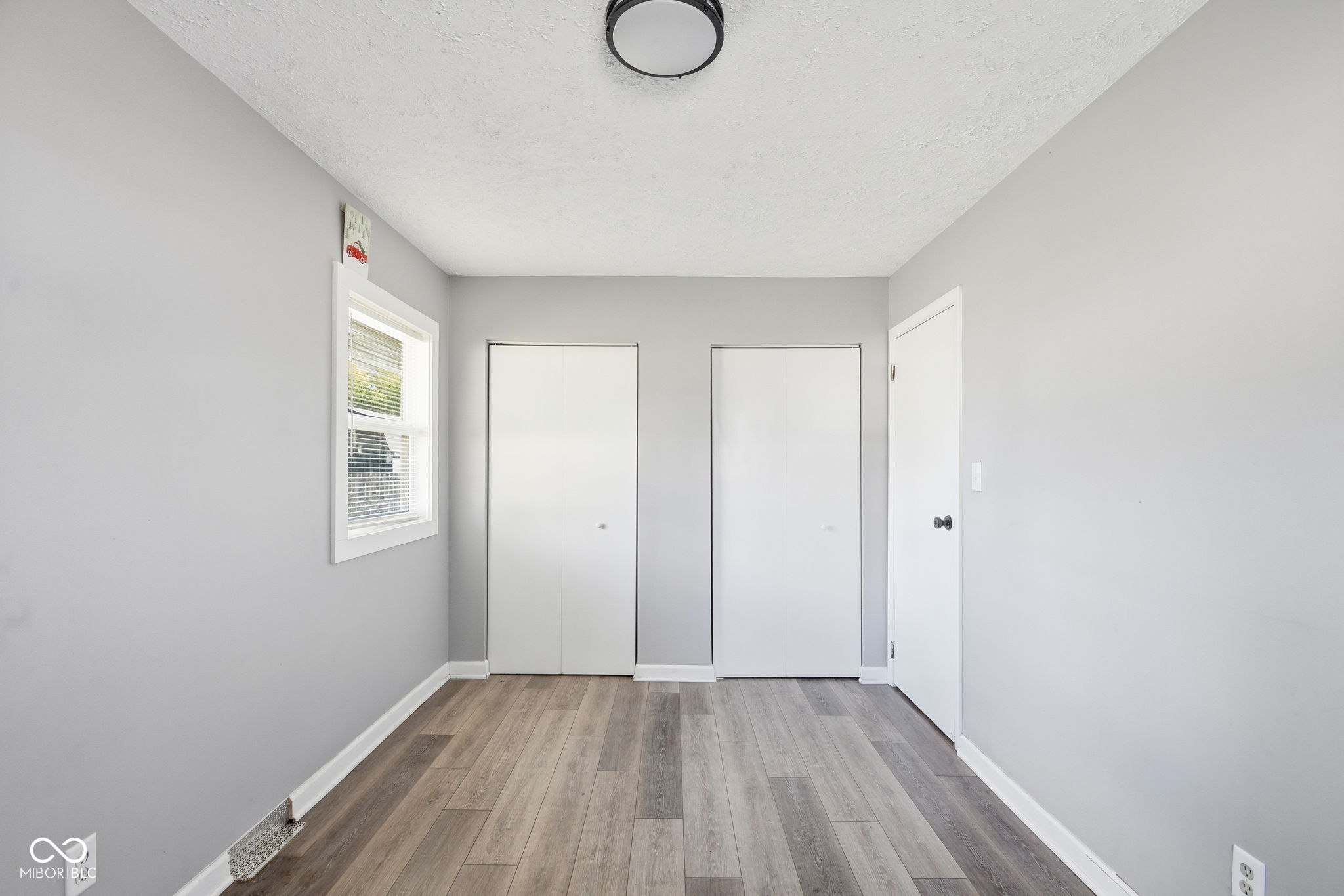 263 North Raceway Road Indianapolis, IN 46234 - Photo 17 of 25