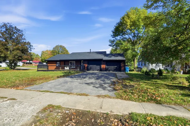 $220,000 | 263 North Raceway Road, Indianapolis, IN 46234
