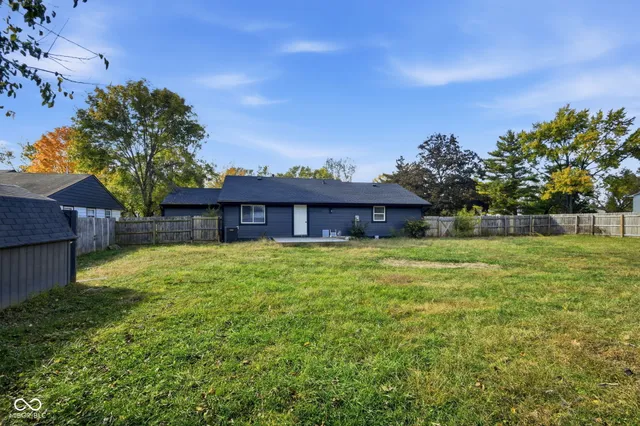 $220,000 | 263 North Raceway Road, Indianapolis, IN 46234