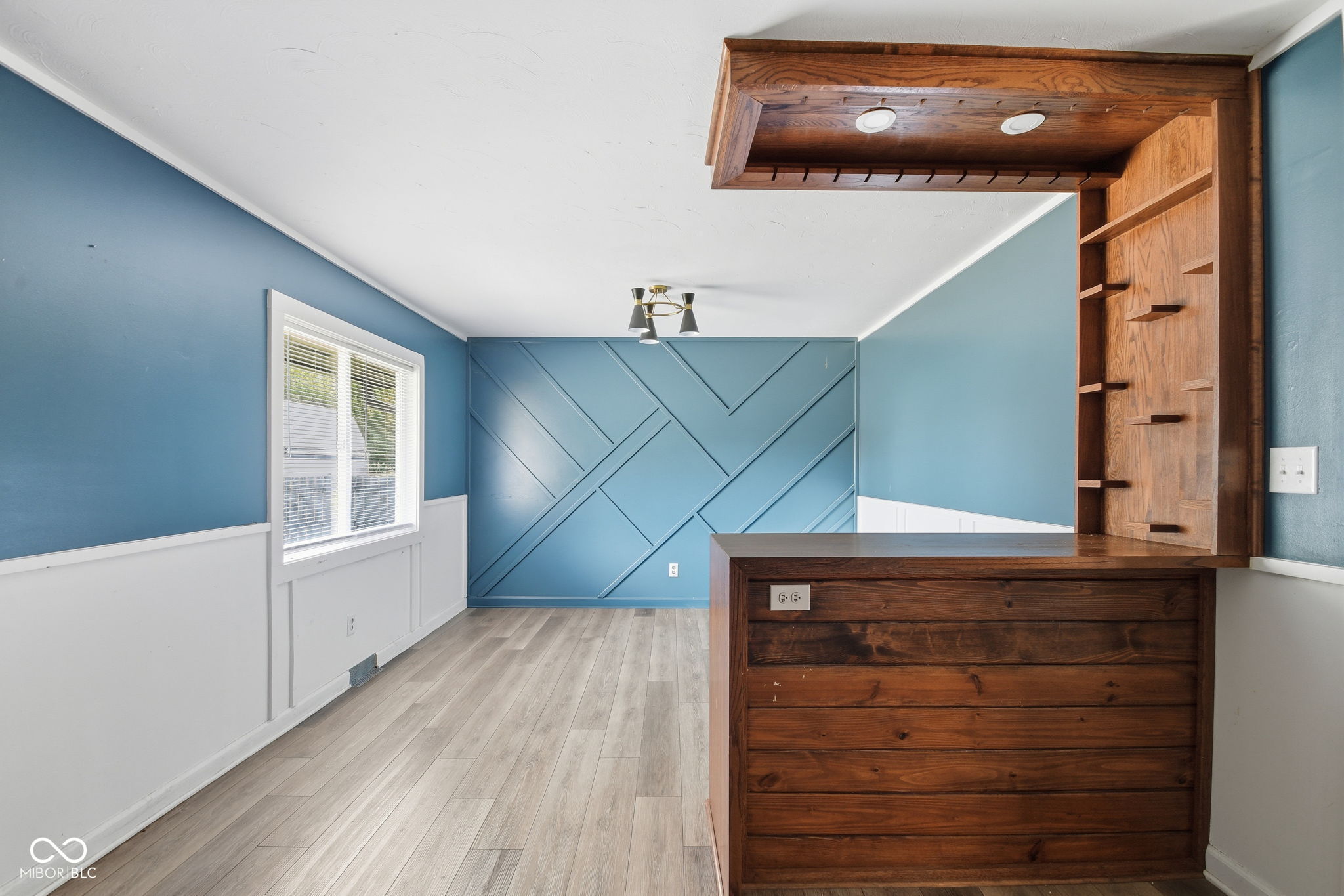 263 North Raceway Road Indianapolis, IN 46234 - Photo 5 of 25