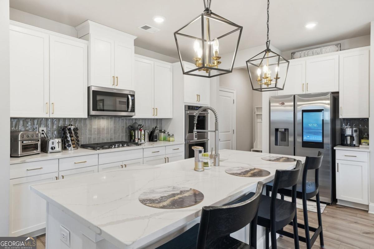 515 Cobblestone Circle Canton, GA 30115 - Photo 8 of 46