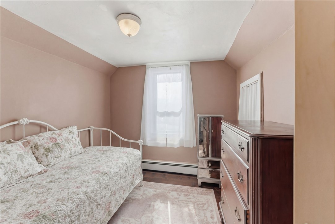 16 Spring Street Westerly, RI 02891 - Photo 21 of 33