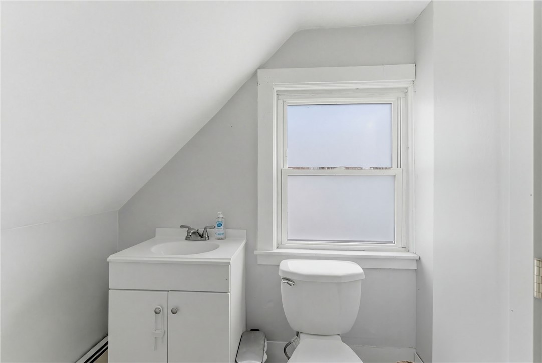 16 Spring Street Westerly, RI 02891 - Photo 23 of 33