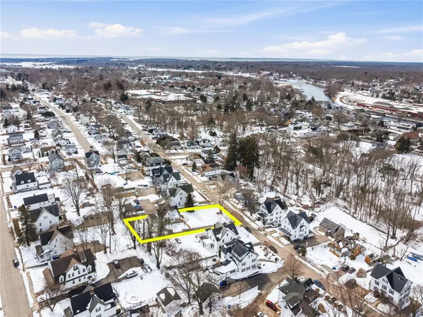 $469,900 | 16 Spring Street, Westerly, RI 02891