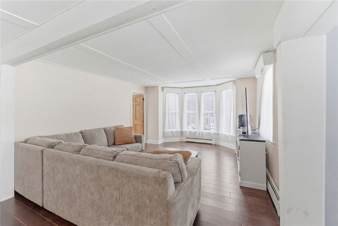 16 Spring Street Westerly, RI 02891 - Photo 5 of 33