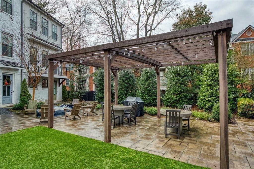 4437 Buckley Way Atlanta, GA 30342 - Photo 36 of 43